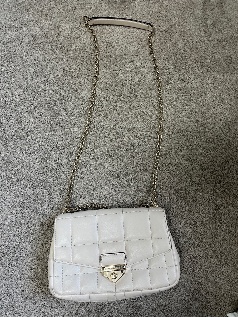 Michael Kors White Quilted Chain Shoulder Bag